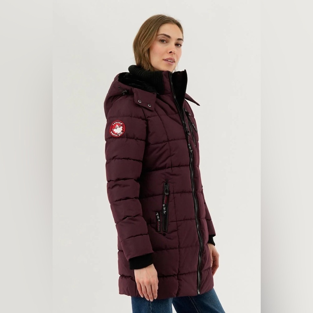 Canada Weather gear down puffer hooded winter jacket.
